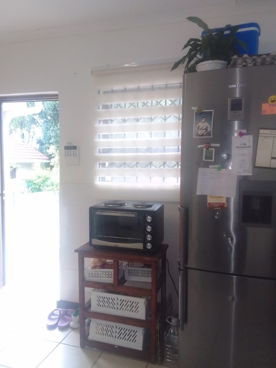 To Let 1 Bedroom Property for Rent in Beacon Bay Eastern Cape